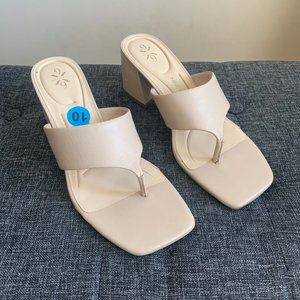 Nine West Women's Gelina 9x9 Heeled Sandal Thong Slide Beige Neutral Size 10